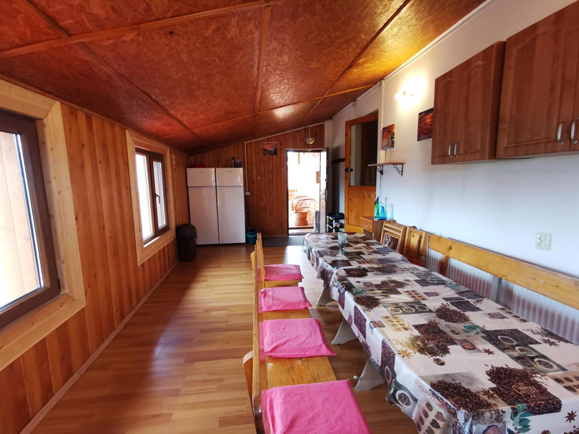 Nona Highland Home Moieciu de Jos Exteriér fotografie