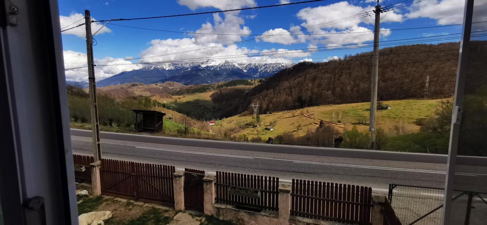 Nona Highland Home Moieciu de Jos Exteriér fotografie